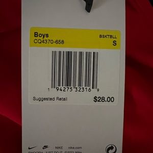 Nike basketball shirt men or women size S